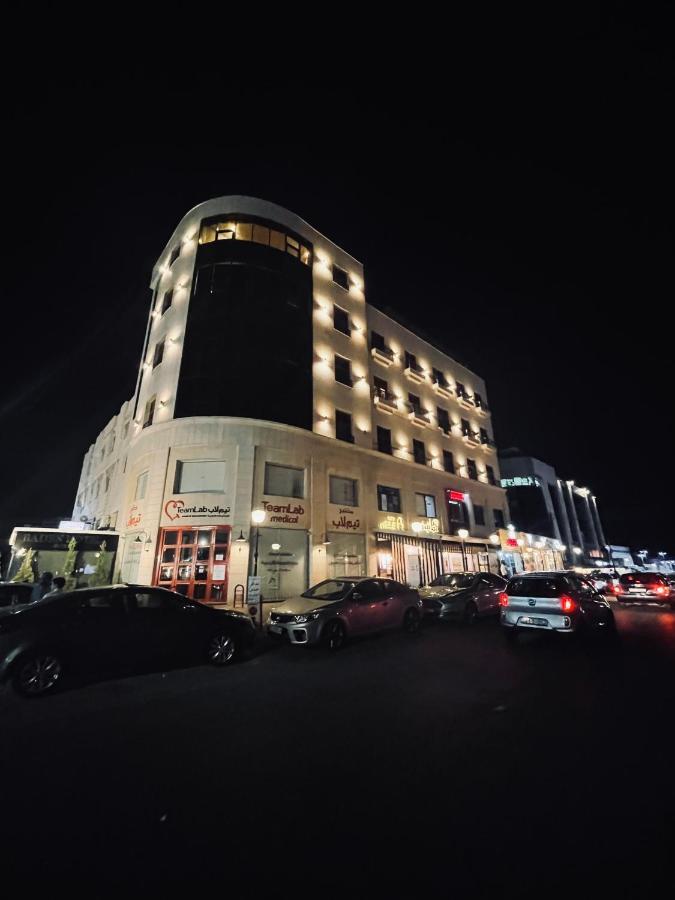 Baden Hotel Suites Amman Esterno foto